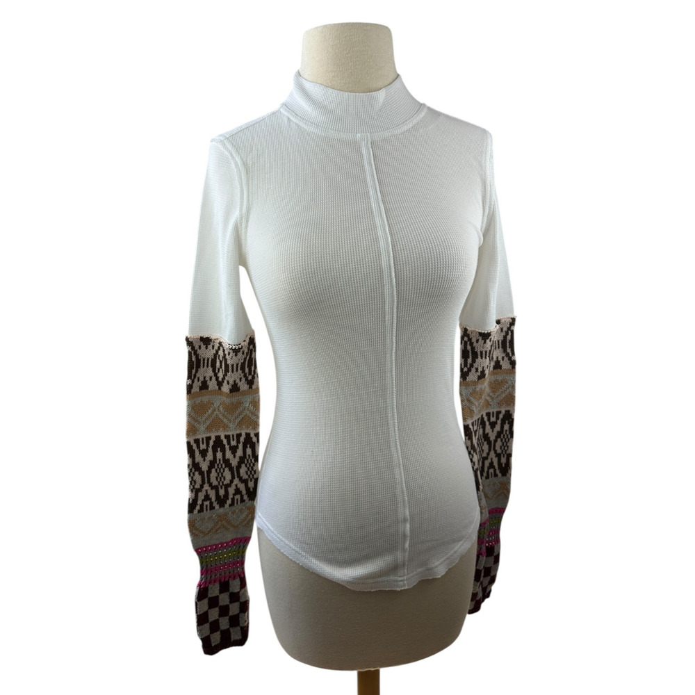 NWOT We The FREE PEOPLE Gorgeous Cuff Top Thermal Knit Long Sleeve Thumbholes XS - Picture 12 of 13